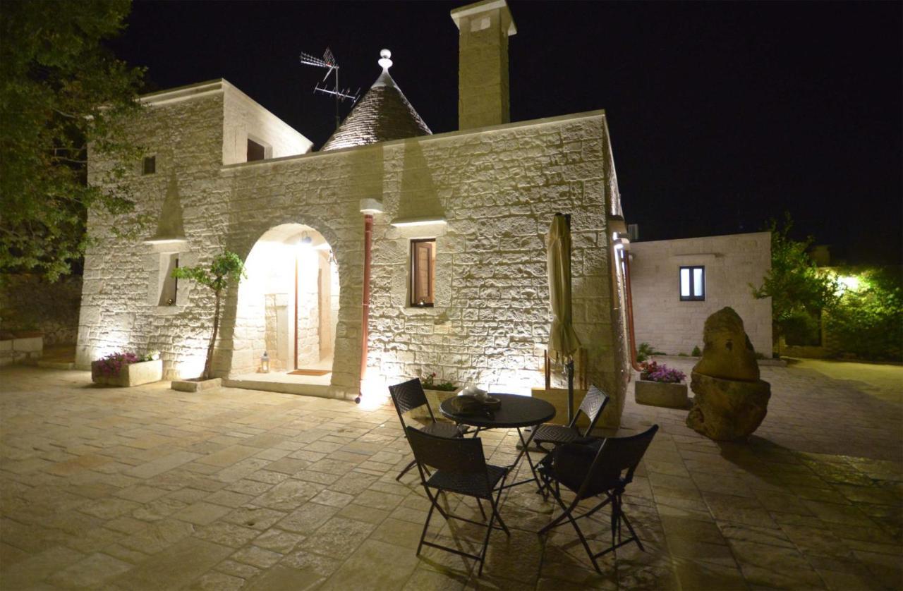 Bed and Breakfast Trulli Petra Chiara Локоротондо Экстерьер фото