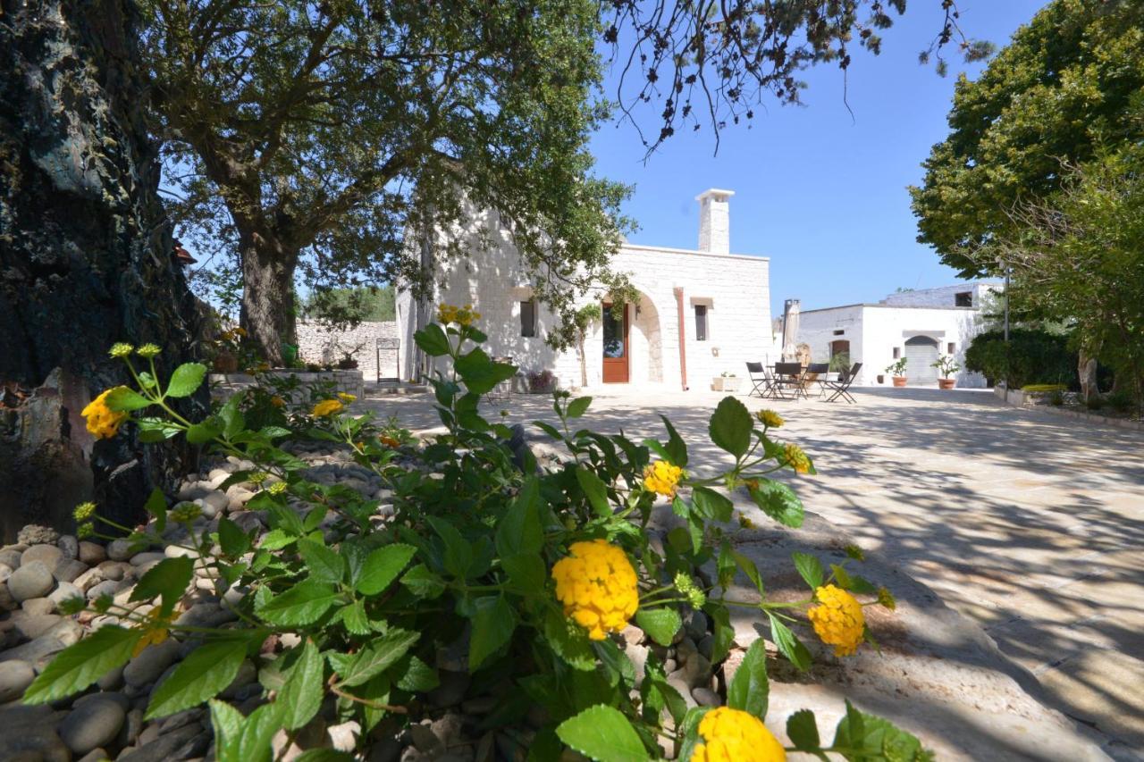 Bed and Breakfast Trulli Petra Chiara Локоротондо Экстерьер фото