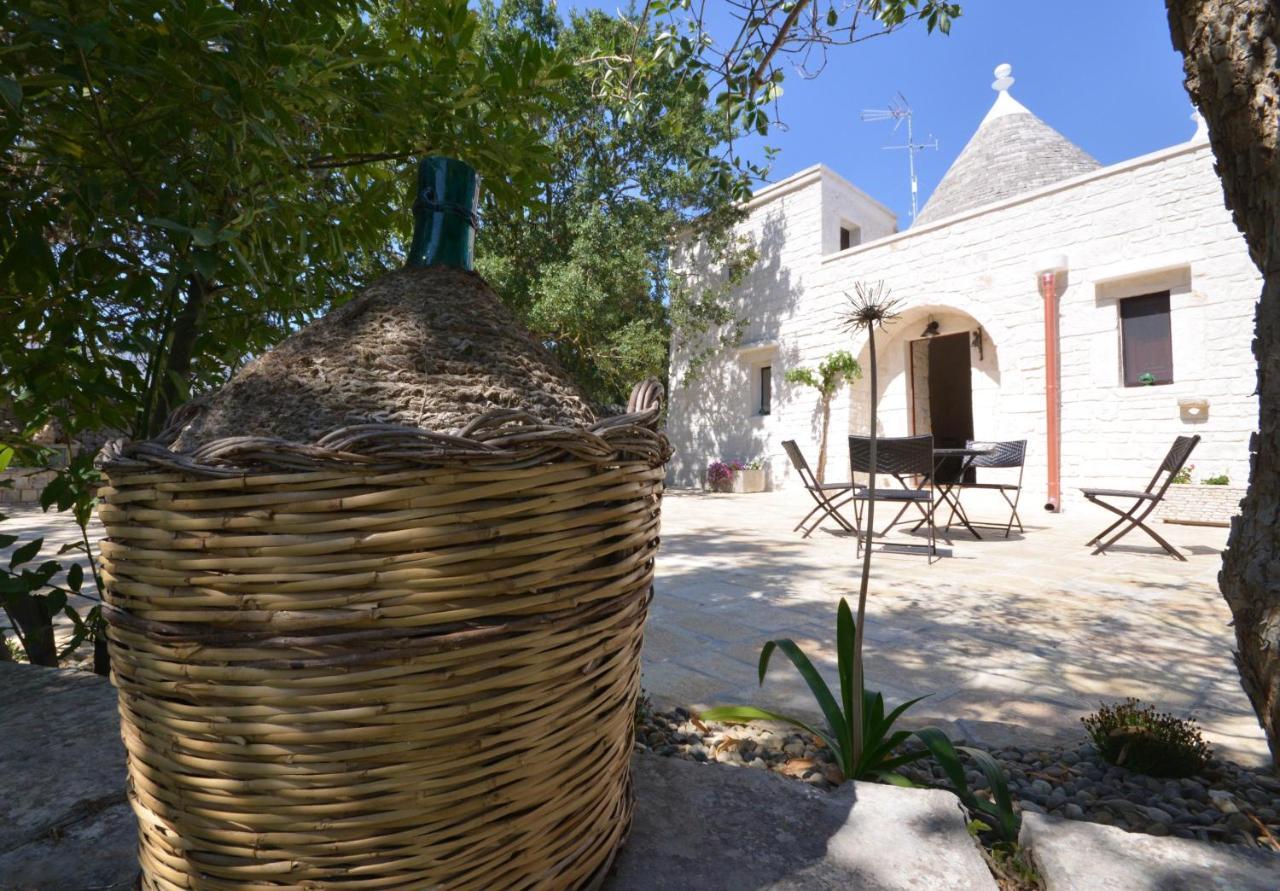 Bed and Breakfast Trulli Petra Chiara Локоротондо Экстерьер фото