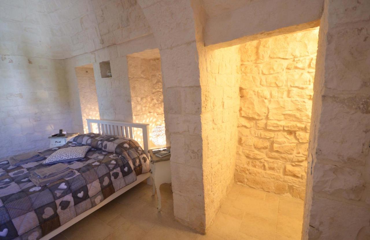 Bed and Breakfast Trulli Petra Chiara Локоротондо Экстерьер фото